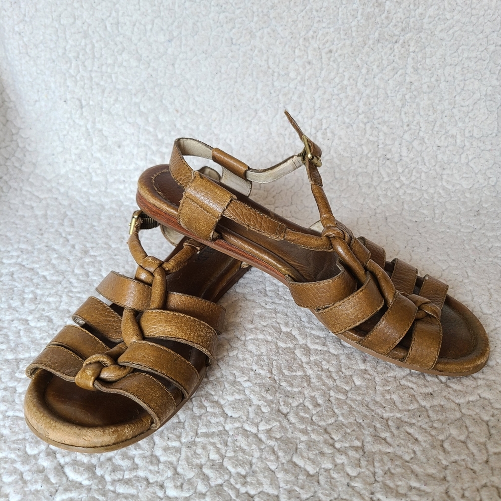 Rosegold - Alana - light brown leather truffle sandals